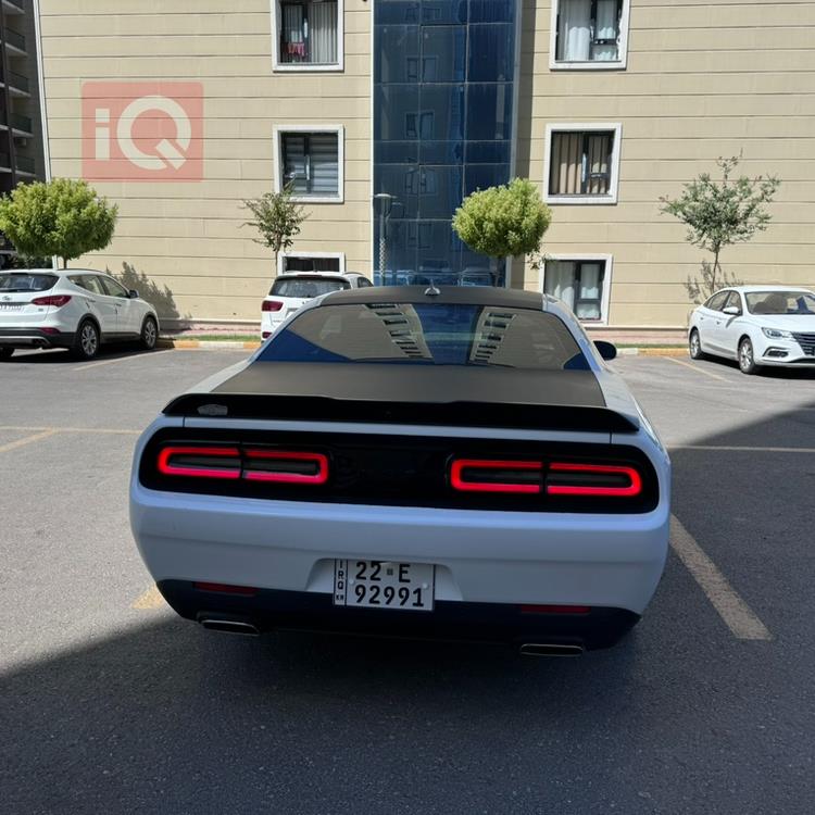 Dodge Challenger